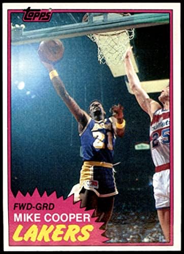 1981 Topps 77 W Майкъл Купър Лос Анджелис Лейкърс (баскетболно карта) NM/MT Лейкърс в Ню Мексико